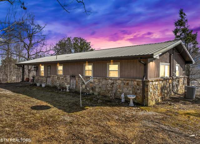 Property at 2805 Indigo Ln, Sevierville, TN 37862, 2 beds, 2 baths