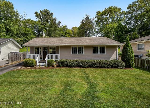 Property at 3854 Taliluna Ave, Knoxville, TN 37919, 3 beds, 2 baths