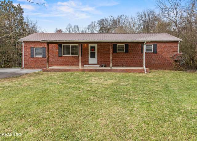 Property at 209 Blockhouse Rd, Maryville, TN 37803, 3 beds, 1 bath