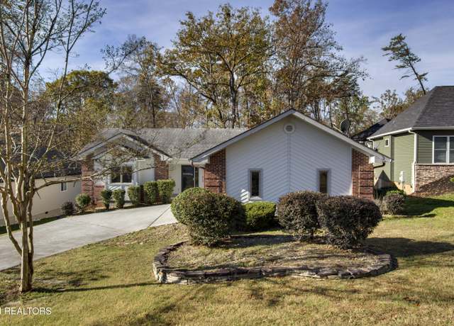 Property at 504 Igoti Pl, Loudon, TN 37774, 3 beds, 2 baths