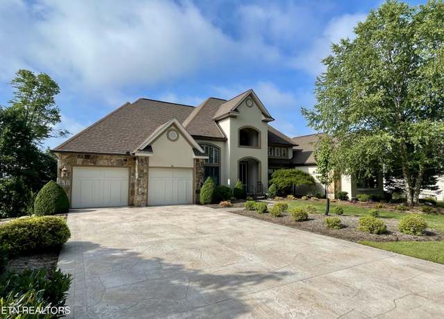 Property at 40 Bluff View Ter, Crossville, TN 38558, 3 beds, 2.5 baths
