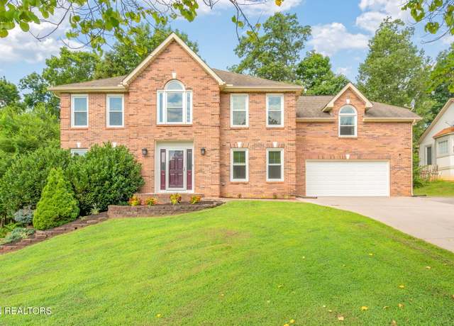 Property at 1825 Scenic Valley Ln, Knoxville, TN 37922, 5 beds, 3.5 baths
