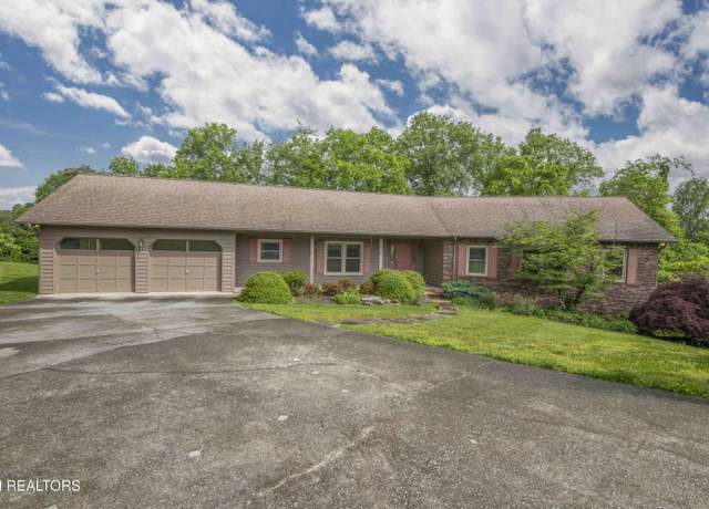 Property at 103 Farmington Pl, Clinton, TN 37716, 3 beds, 3.5 baths