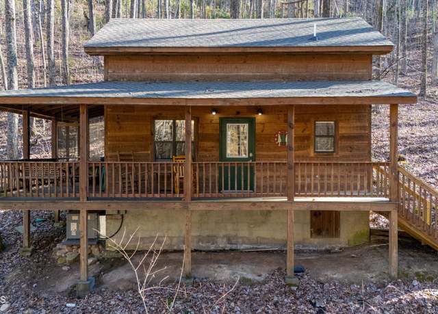 Property at 2123 Bluff Mountain Rd, Sevierville, TN 37876, 1 bed, 1 bath