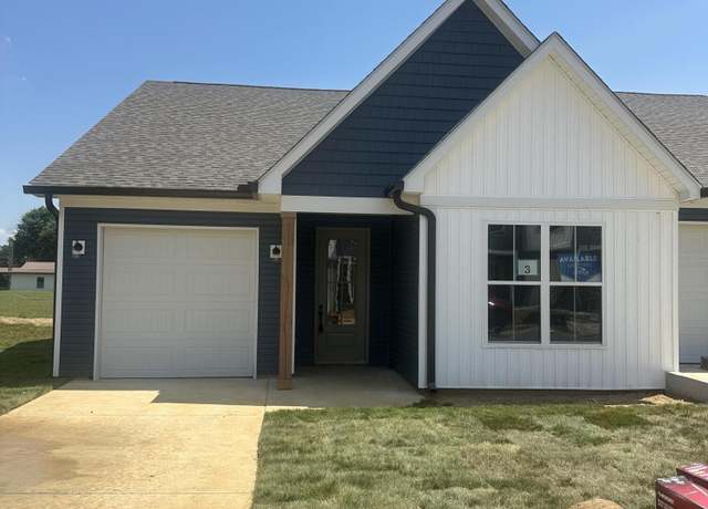 Property at 1810 Lateglow Way, Knoxville, TN 37931, 2 beds, 2 baths