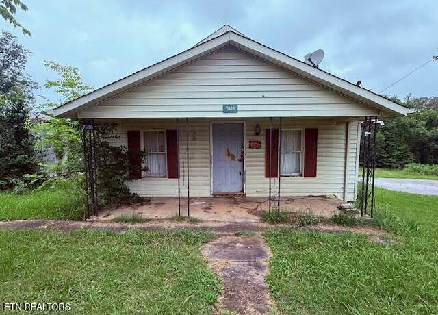 Property at 7686 Highway 11, Lenoir City, TN 37771, 3 beds, 1 bath