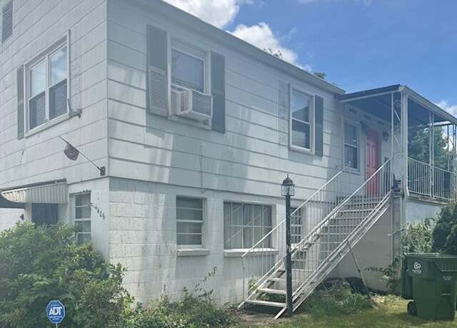 Property at 1406 Madison Ave, Maryville, TN 37804, 4 beds, 2 baths