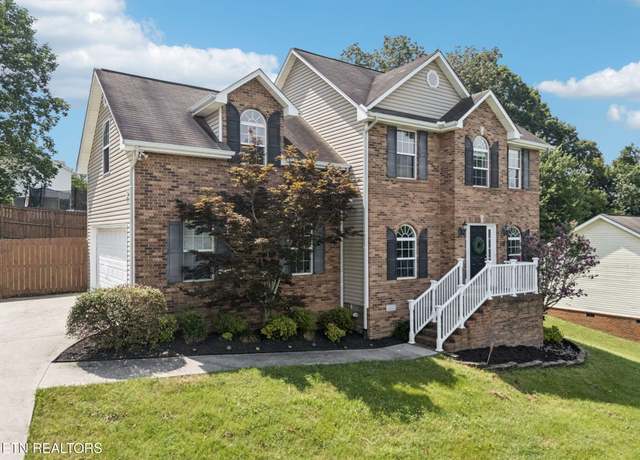 Property at 118 Cottonwood Meadow Rd, Powell, TN 37849, 3 beds, 2.5 baths