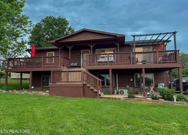 Property at 2614 Fisherman St, Kodak, TN 37764, 3 beds, 3 baths