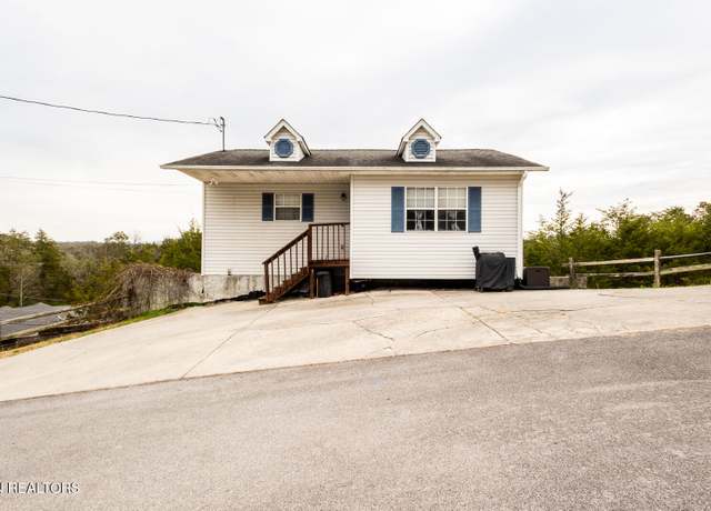 Property at 829 Union Crest Ct, Sevierville, TN 37876, 3 beds, 2 baths