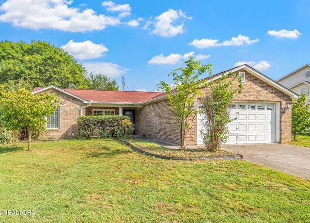 Property at 153 Elizabethton Way, Clinton, TN 37716, 3 beds, 2 baths