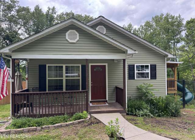 Property at 3938 NE Conley Ln, Knoxville, TN 37918, 3 beds, 2 baths