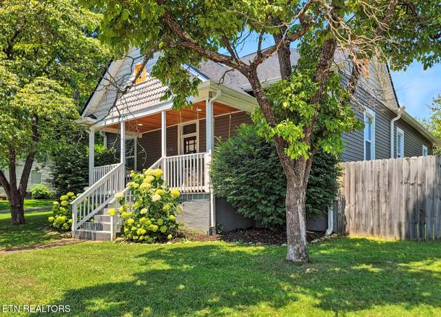 Property at 2401 Holbrook Dr, Knoxville, TN 37918, 2 beds, 2 baths
