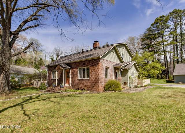 Property at 123 Orchard Rd, Norris, TN 37828, 3 beds, 2.5 baths