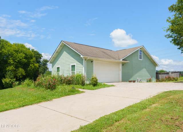 Property at 13450 Roberson Springs Rd, Loudon, TN 37774, 3 beds, 2.5 baths