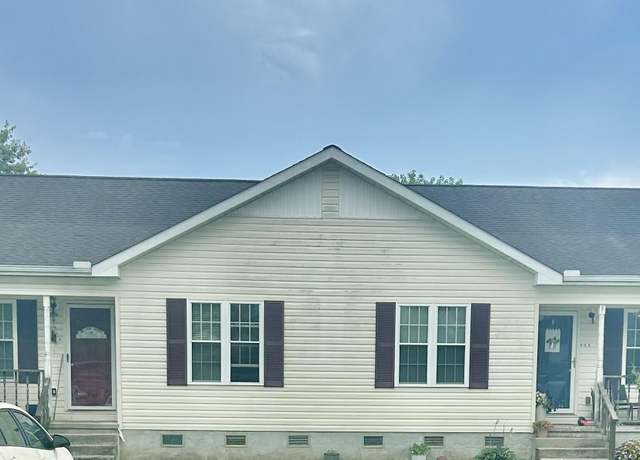 Property at 919 Rochester Ave, Middlesboro, KY 40965, 4 beds, 2 baths