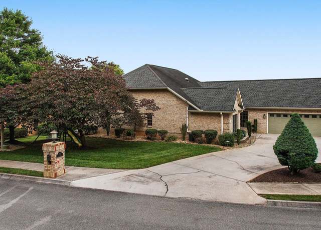Property at 130 Timber Cir, Lenoir City, TN 37772, 4 beds, 3 baths