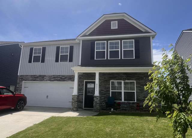 Property at 8071 Dennis Fox Ln, Knoxville, TN 37938, 4 beds, 2.5 baths