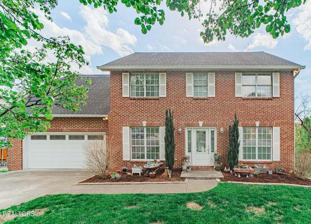 Property at 117 Maltese Ln, Oak Ridge, TN 37830, 5 beds, 3.5 baths