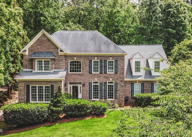 Property at 129 Whippoorwill Dr, Oak Ridge, TN 37830, 4 beds, 3.5 baths