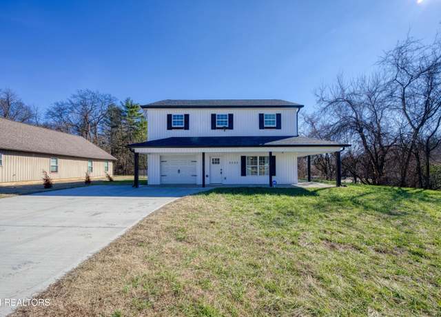 Property at 2122 Brooks Ave, Knoxville, TN 37915, 3 beds, 2.5 baths