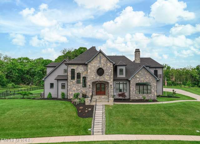 Property at 367 Barnsley Rd, Farragut, TN 37934, 5 beds, 4.5 baths