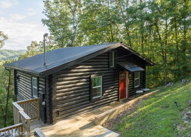 Property at 1065 Shell Mountain Rd, Sevierville, TN 37876, 2 beds, 1 bath