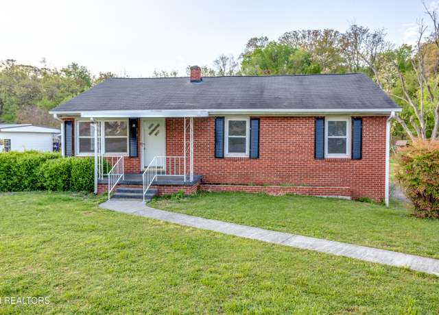 Property at 2382 Wildwood Rd, Maryville, TN 37804, 3 beds, 1 bath