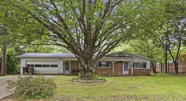 Photo of 205 Newcastle Rd, Knoxville, TN 37909