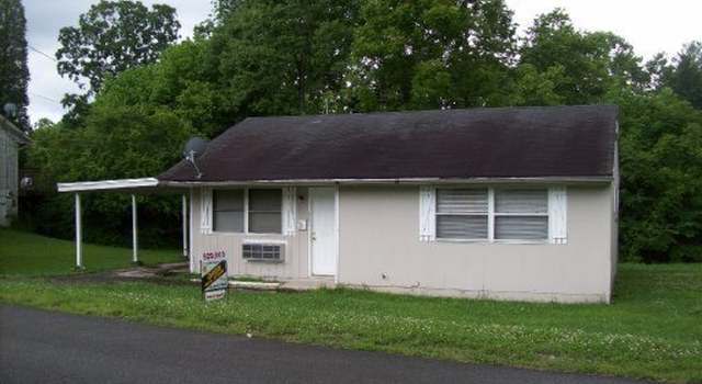Photo of 135 Beverly Cir, Oak Ridge, TN 37830
