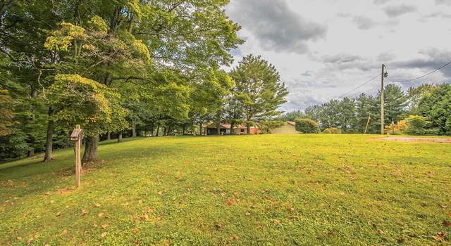 Photo of 105 Lexington Ln, Clinton, TN 37716