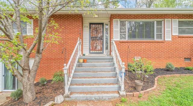 Photo of 3724 Timber Cir, Knoxville, TN 37920