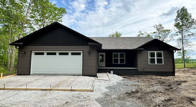 Photo of 174 Green Acres Dr, Clarkrange, TN 38553