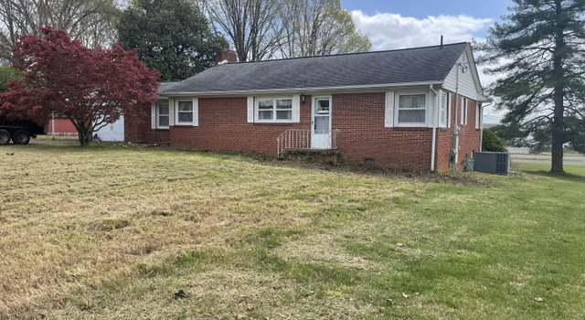 Photo of 1227 Old A J Hwy E, Talbott, TN 37877