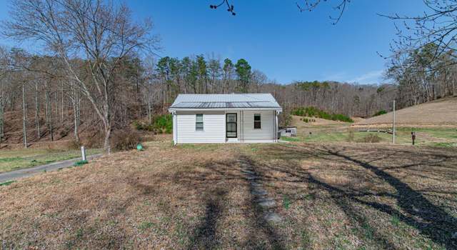 Photo of 214 Foust Hollow Rd, Heiskell, TN 37754