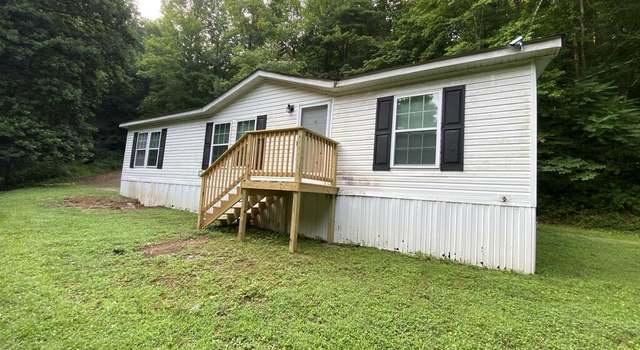 Photo of 452 Lake Rd, Caryville, TN 37714