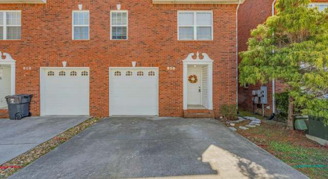 Photo of 806 Blue Spruce Way, Knoxville, TN 37912