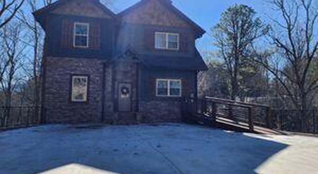 Photo of 2721 Dogwood Loop Dr, Sevierville, TN 37876