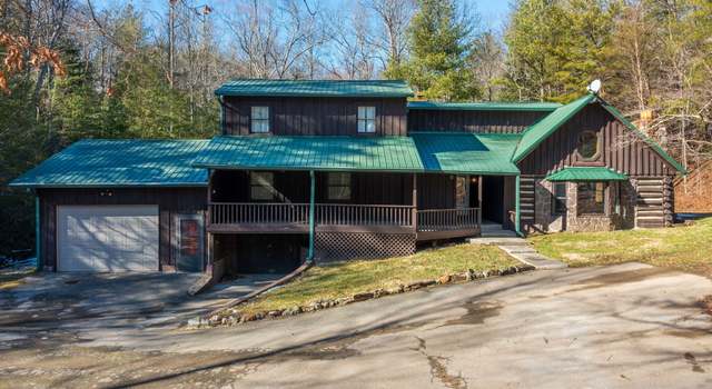 Photo of 215 Unicoi Lakes Rd, Tellico Plains, TN 37385