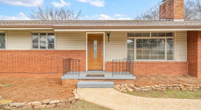 Photo of 212 Buckingham Dr, Knoxville, TN 37909