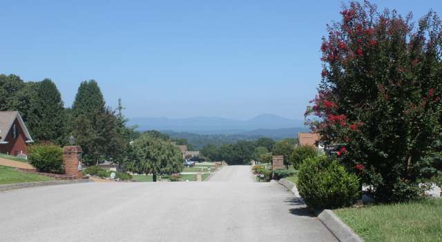 Photo of 4074 Mountain Vista Rd, Knoxville, TN 37931