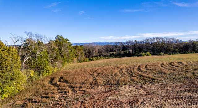 Photo of 351 Meadow Rd, Friendsville, TN 37742