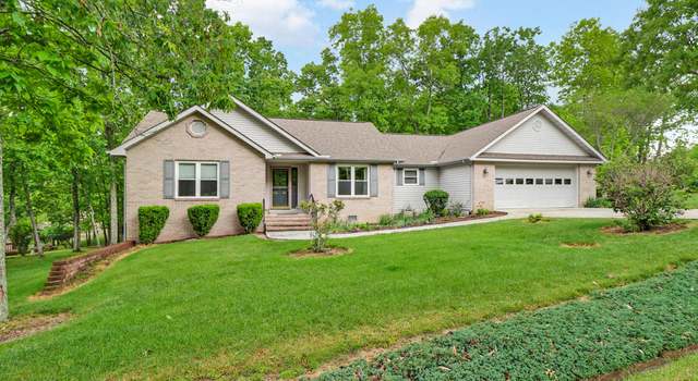 Photo of 118 Lisa Ln, Crossville, TN 38558