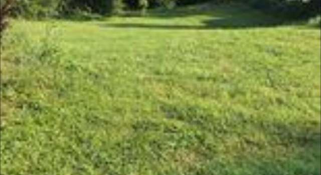Photo of 516 Henderson St, Harriman, TN 37748