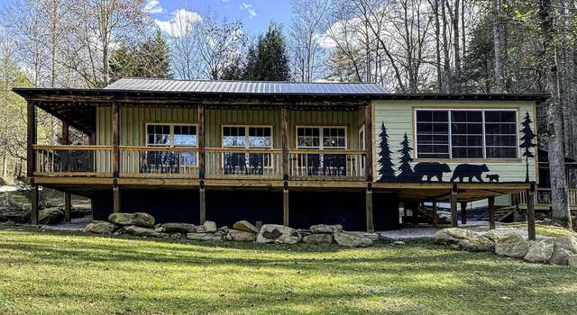 Photo of 1040 Old Bald River Rd, Tellico Plains, TN 37385