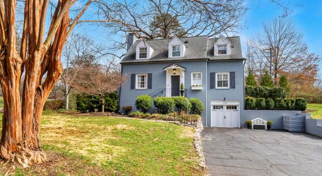Photo of 106 Greenbrier Dr, Knoxville, TN 37919