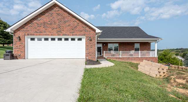 Photo of 2039 James Rd, Sevierville, TN 37876