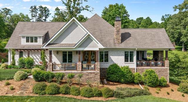 Photo of 212 Lake Crest Dr, Lenoir City, TN 37772