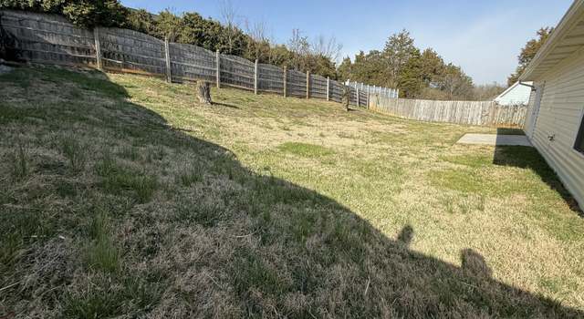 Photo of 7625 Berrycoat Dr, Corryton, TN 37721