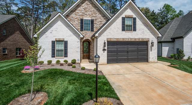 Photo of 1454 Bronze Ln, Knoxville, TN 37922